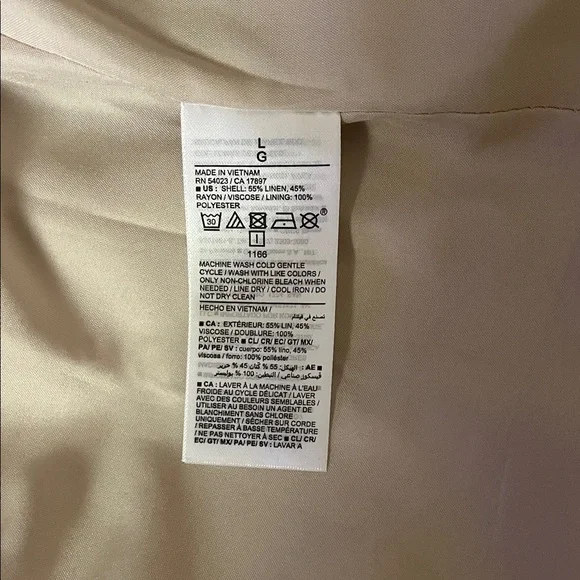 Elegant Cream Double-Breasted Women's Blazer - Picture 6 of 6